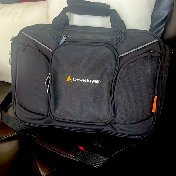 Neotech 17” Checkpoint Friendly Laptop Bag - Picture 1 of 16